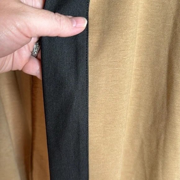 Slinky Brand Stretch Open Front Cardigan Tan Black Size 2X - Picture 4 of 5